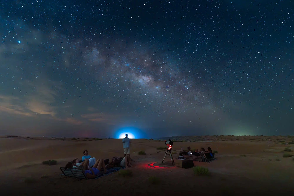 arabian wanderers group photo at night