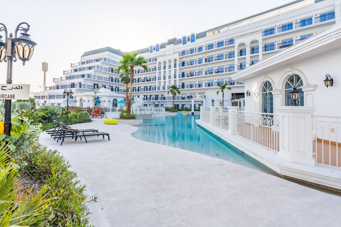 block of apartments in dubai