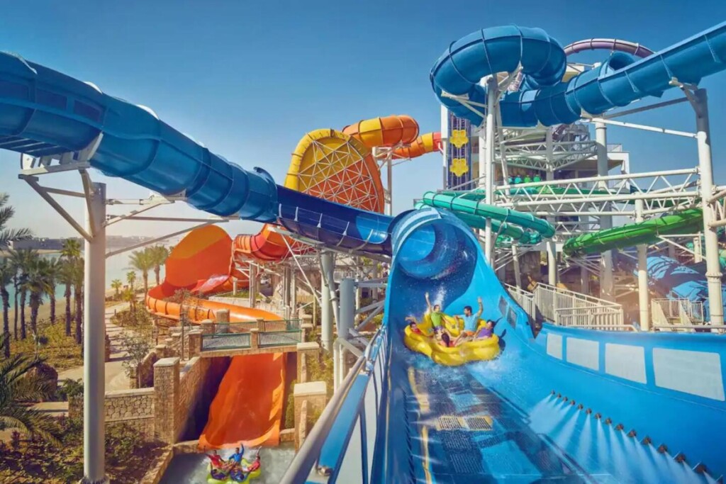 atlantis aquaventure park slides