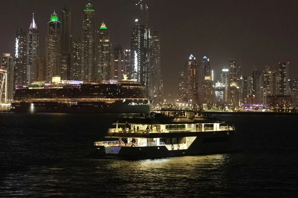 night time cruise